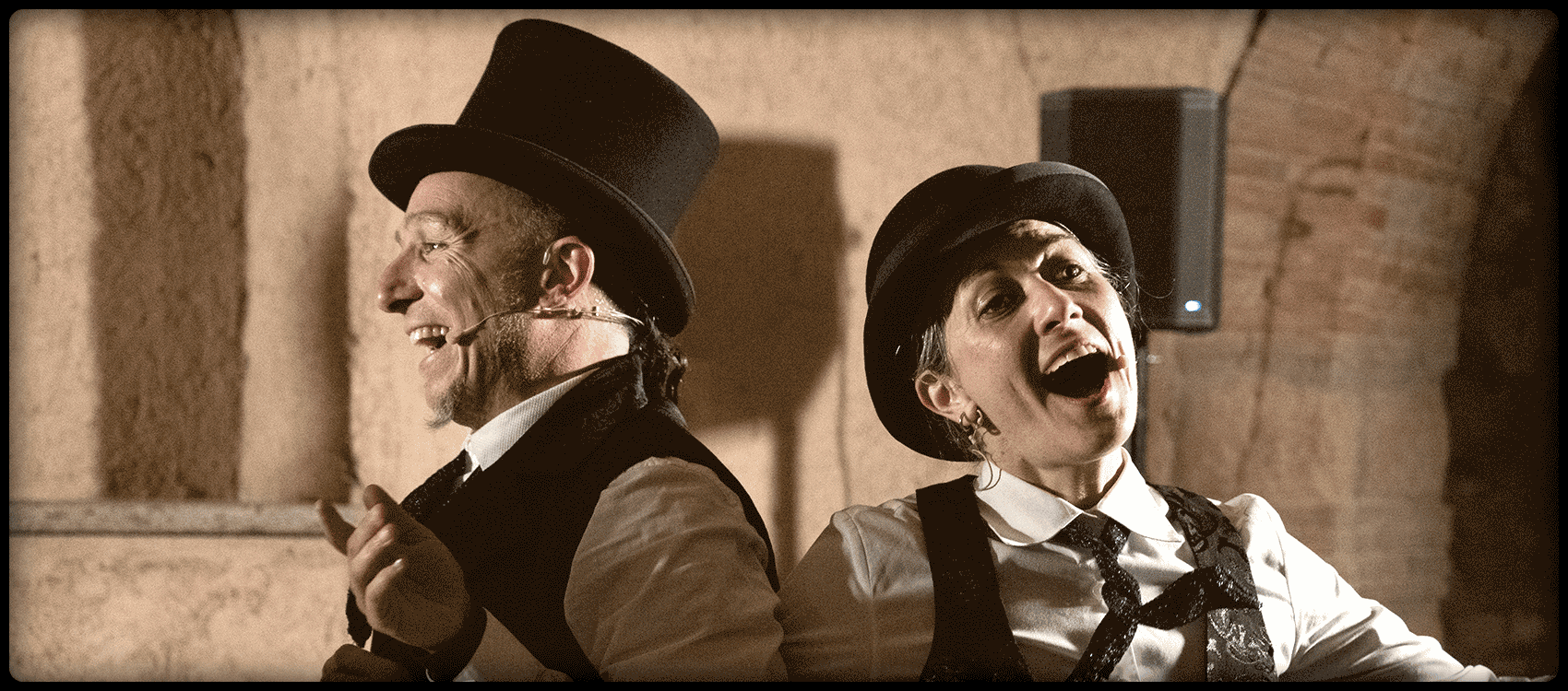 Teatri della Viscosa - Slider Redivino in strada - Cabaret